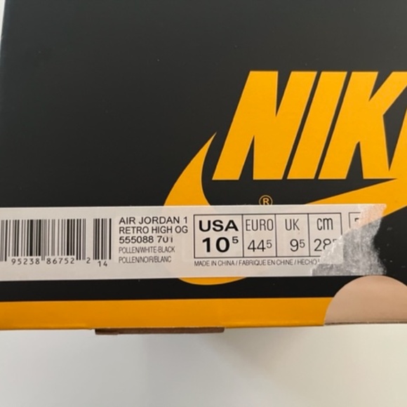 Jordan 1 High Retro OG Pollen Size 10.5 - Picture 5 of 6